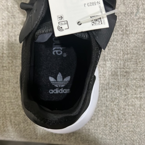 Adidas girls Ortholite sneakers BNWT - Picture 7 of 10